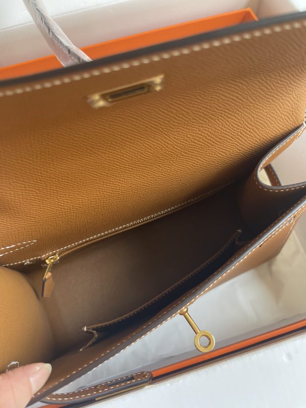 HERMES KELLY SELLIER EN DESORDRE EPSOM GOLD-TONED HARDWARE BROWN 25CM