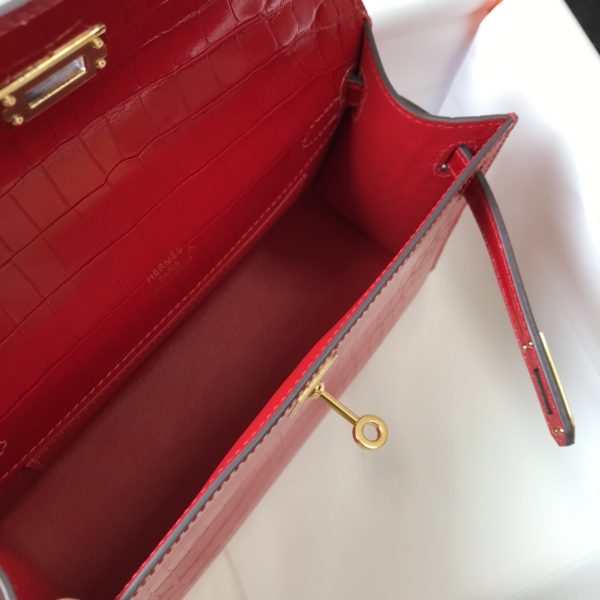 HERMES MINI KELLY POCHETTE CROCODILE GOLD TONED HARDWARE RED 22CM