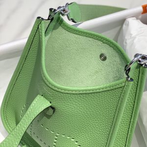 HERMES EVELYNE 16 AMAZONE GREEN BAG 16CM