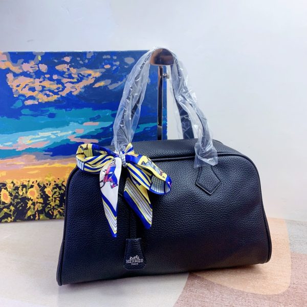 HERMES CLEMENCE VICTORIA BLACK 32CM