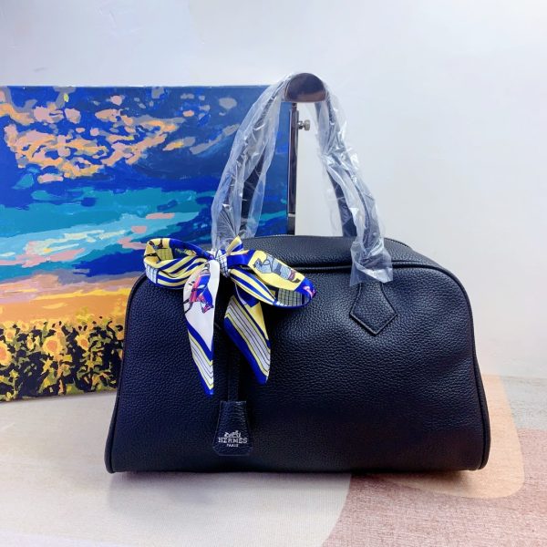 HERMES CLEMENCE VICTORIA BLACK 32CM