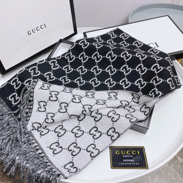 Luxury Edition GG Scarf 016