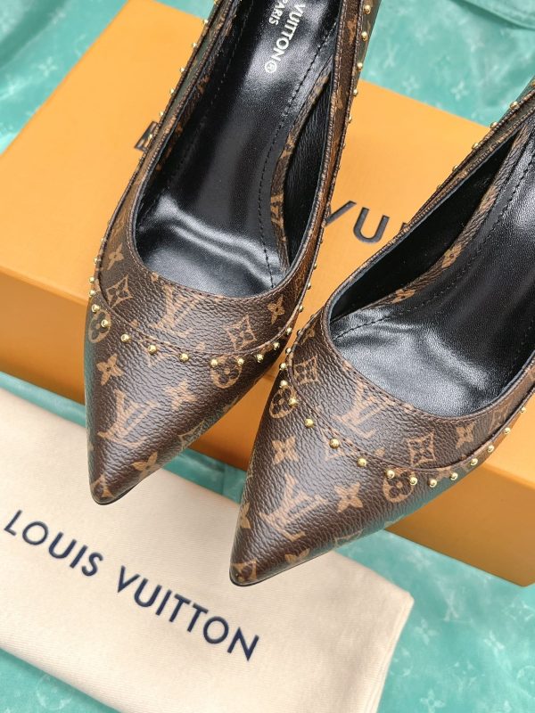 Designer LV High Heel Shoes 040