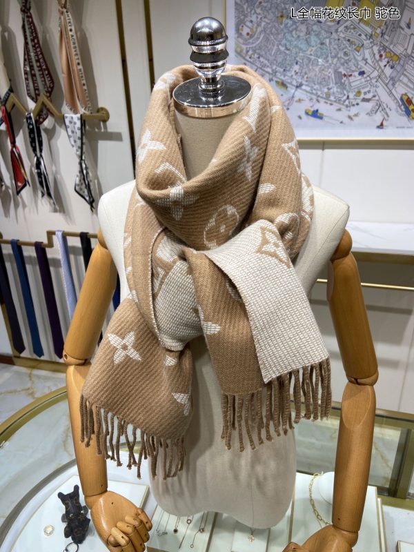 Luxury Edition LV Scarf 038