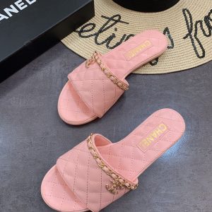 Chanel slipper