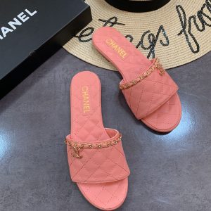 Chanel slipper