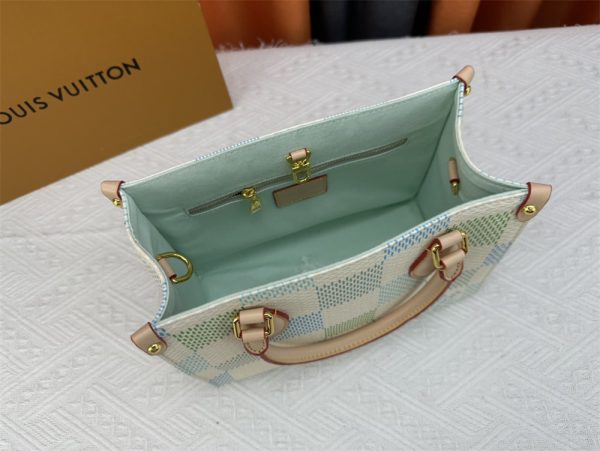 OnTheGo PM – Louis Vuitton