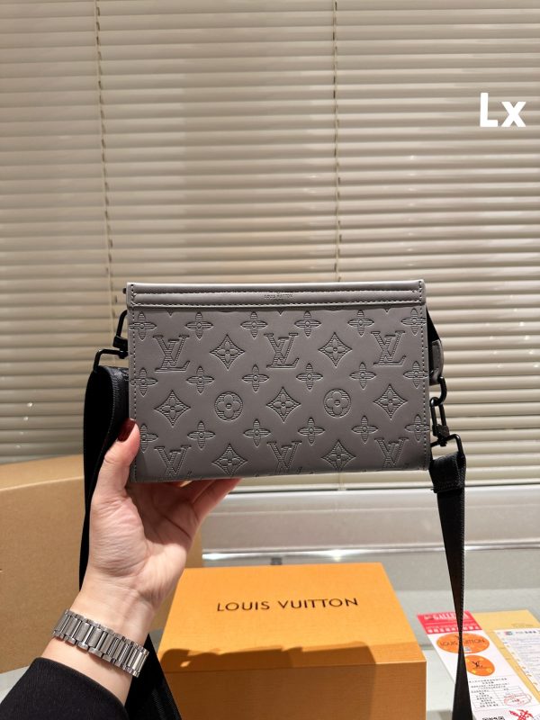 LOUIS VUITTON Monogram Eclipse Gaston Wearable Wallet