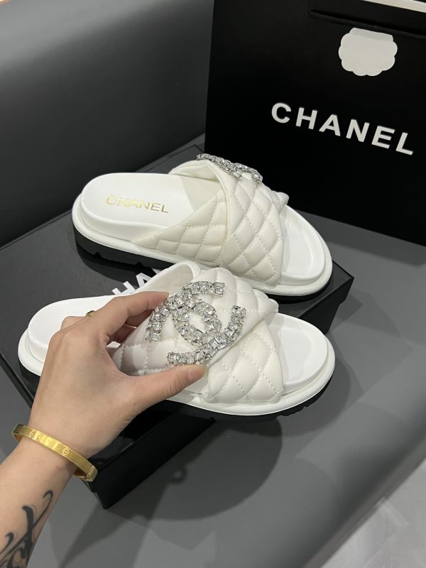 Chanel  Summer Slides