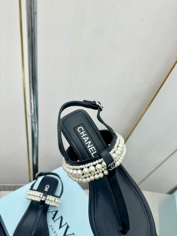 Chanel Women’s Sandals 555