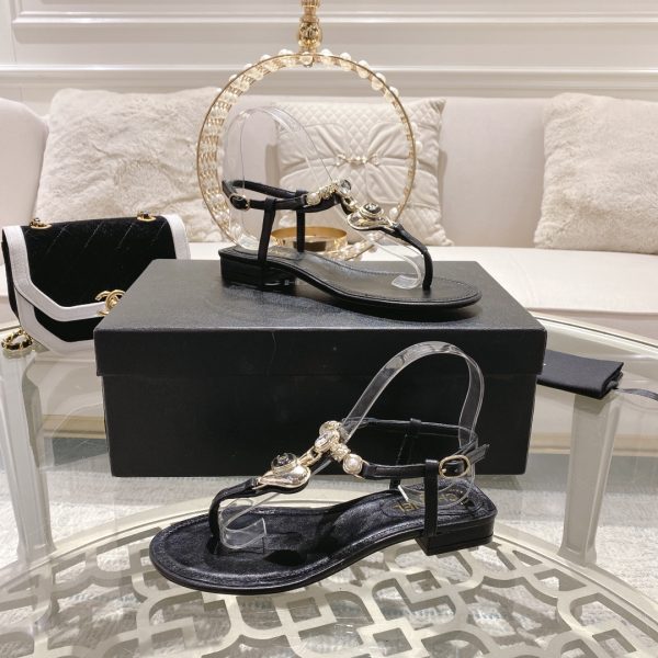 Chanel Women’s Sandals 589