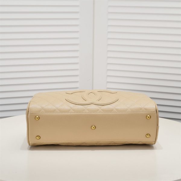 BEIGE QUILTED CAVIAR BOWLER SMALL