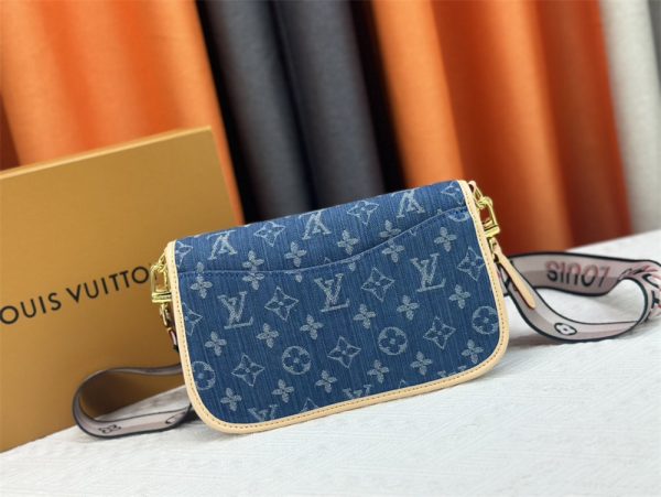 Louis Vuitton Diane Satchel