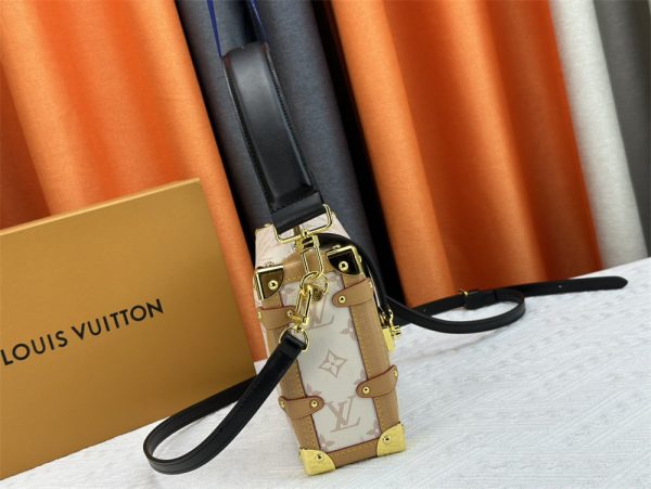 Side Trunk MM – Louis Vuitton