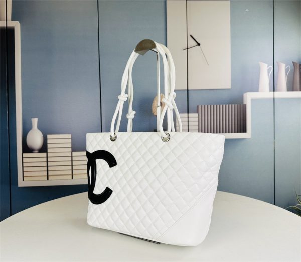 Chanel Large cambon tote