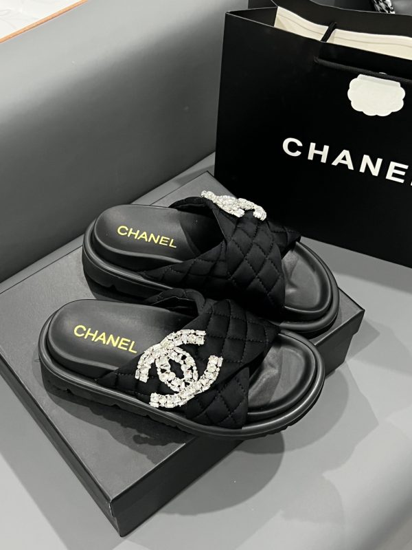 Chanel  Summer Slides