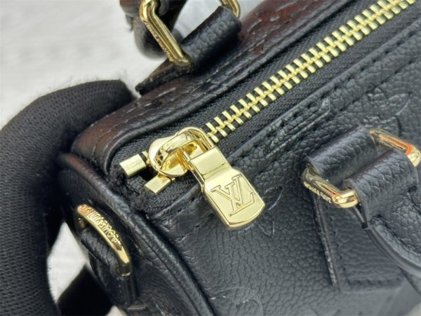 Louis Vuitton Speedy Nano M81085