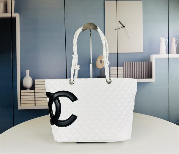 Chanel Large cambon tote