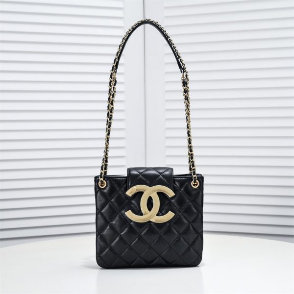 Chanel CC Shoulder Purse Cruise Collection2024