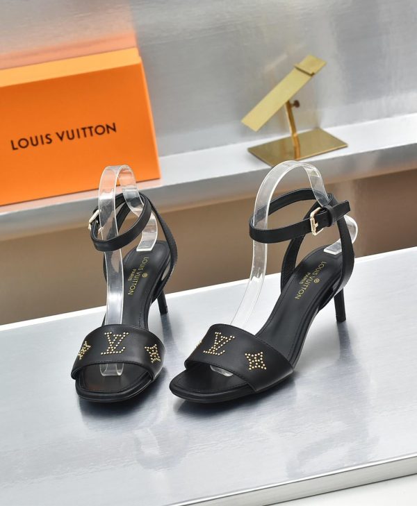 Designer LV High Heel Shoes 002