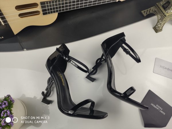 Luxury  HIGH HEELS YSL 011