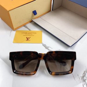 Louis Vuitton Link Cat Eye Sunglasses