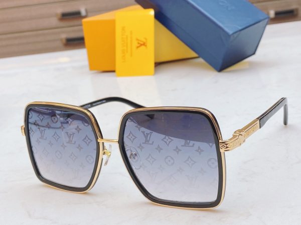 Louis Vuitton Link Cat Eye Sunglasses