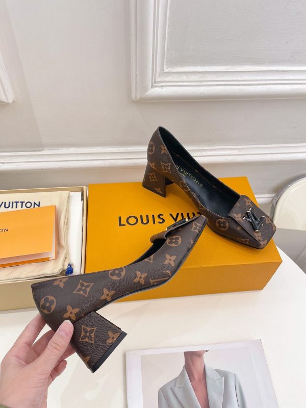 Designer LV High Heel Shoes 033