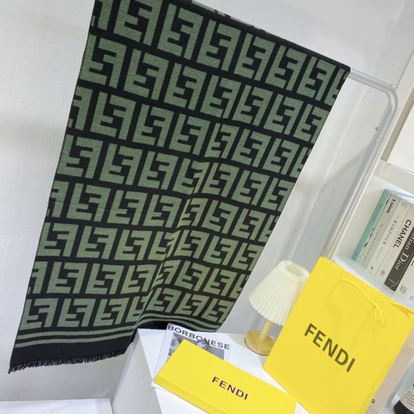 Luxury Edition Fendi Scarf 006