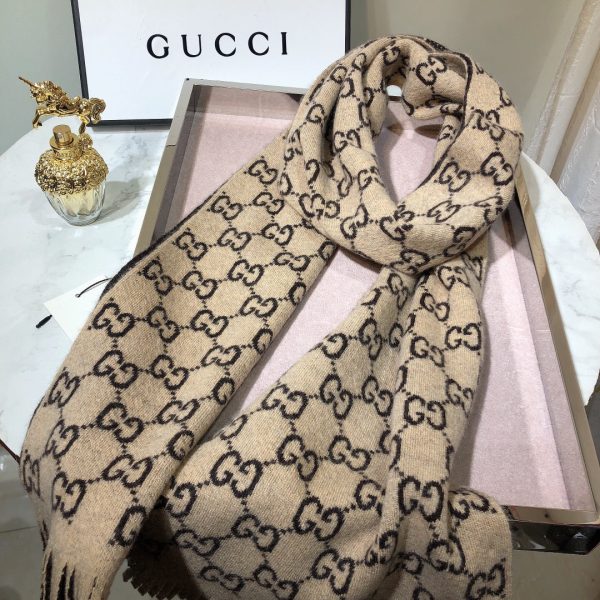 Luxury Edition GG Scarf 009