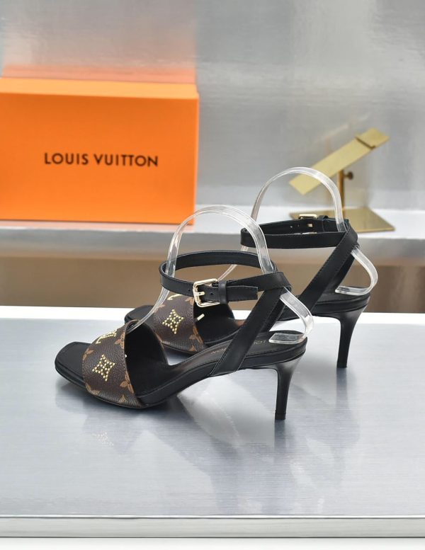 Designer LV High Heel Shoes 003