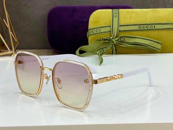 Gucci Square Frame Sunglasses