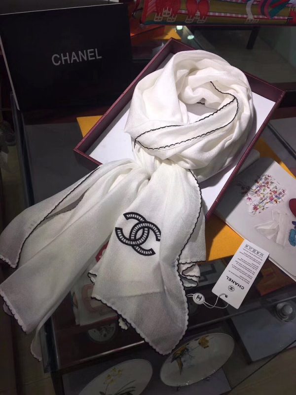 Luxury Edition Chanel Scarf 005