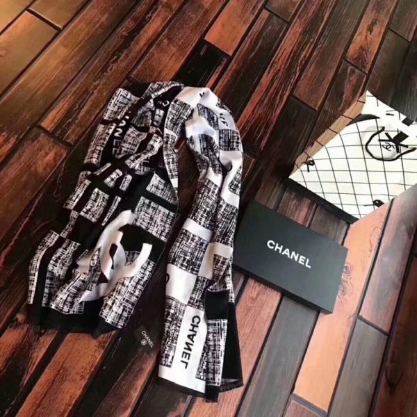 Luxury Edition Chanel Scarf 003