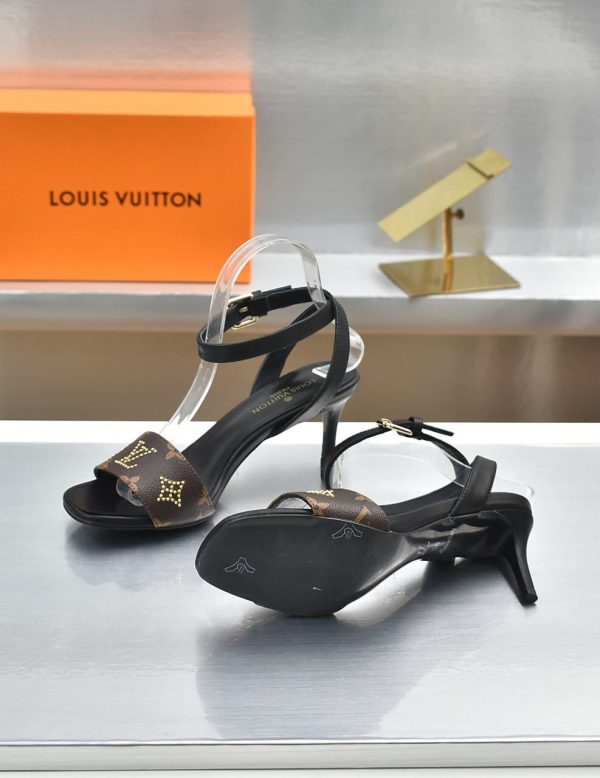 Designer LV High Heel Shoes 003