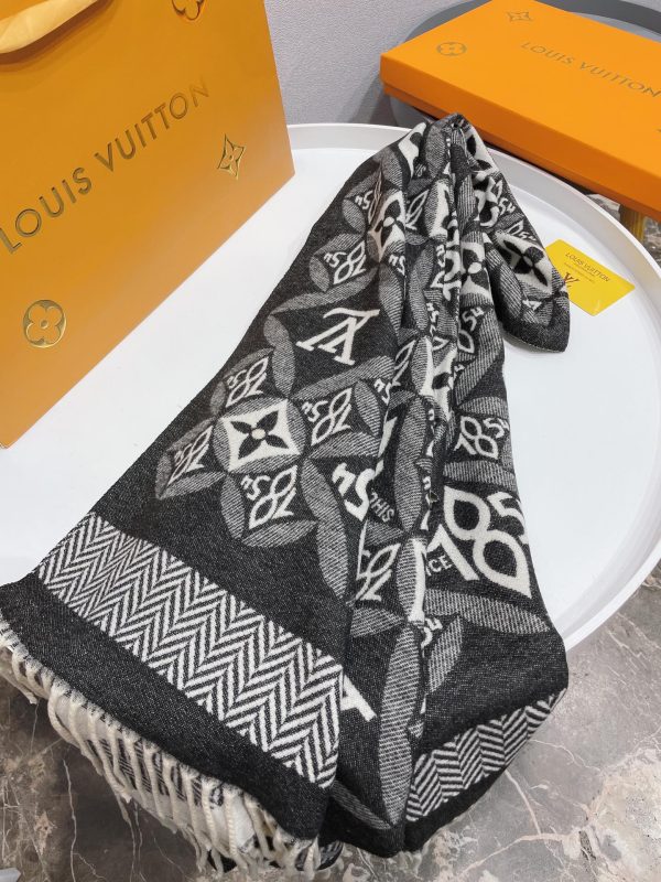 Luxury Edition LV Scarf 003