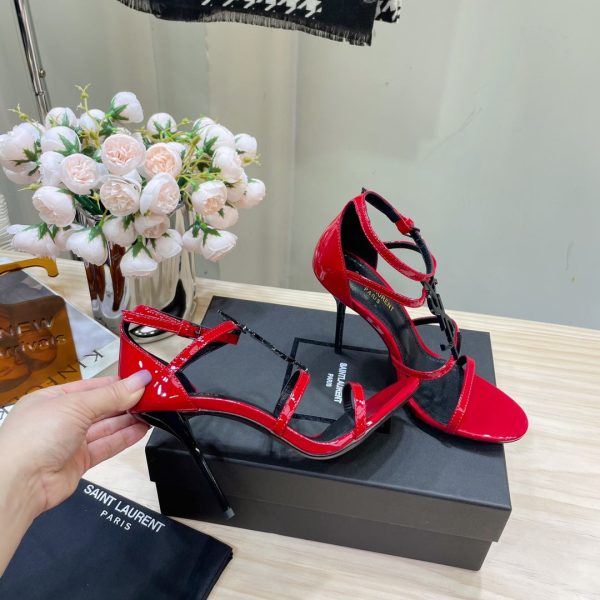 Designer YSL High Heel Shoes 032