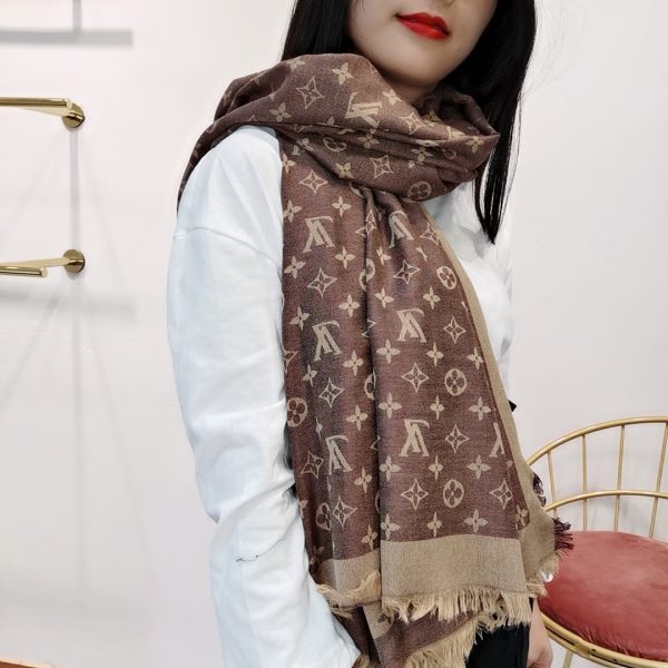 Luxury Edition LV Scarf 020