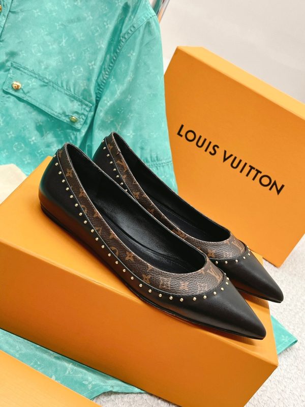 Designer LV High Heel Shoes 047