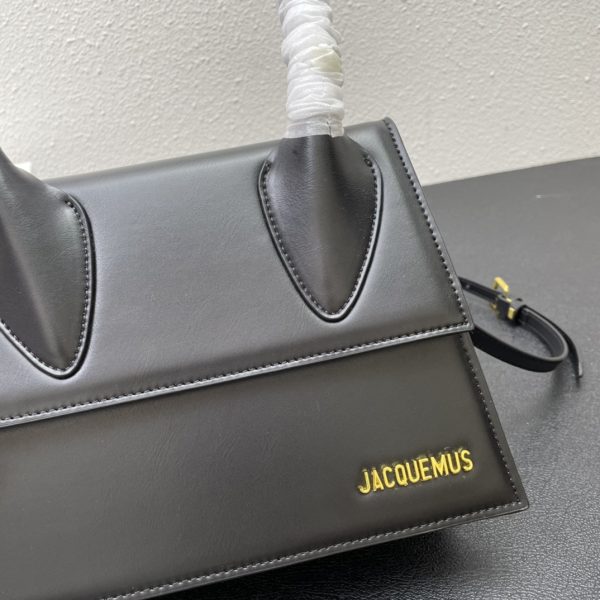 Jacquemus Le Chiquito Top Handle Bag