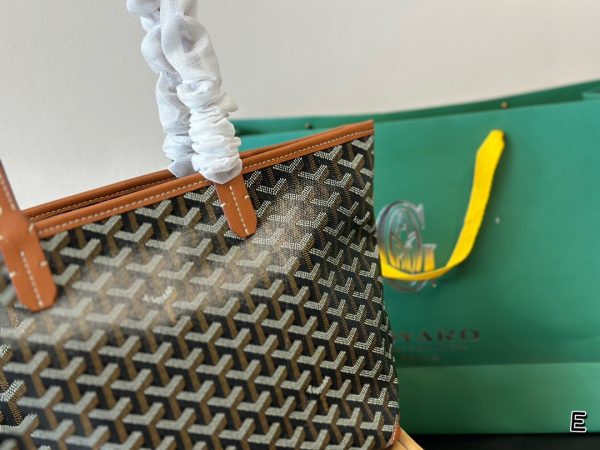 Goyard Artois PM