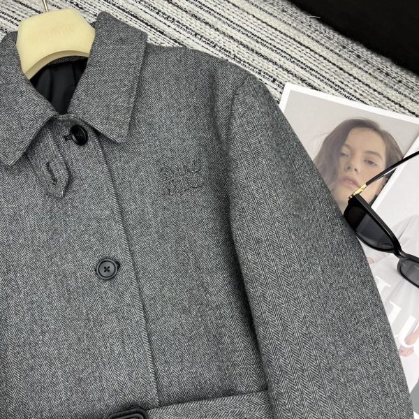 Women’s Grey Single-Breasted Chevron Coat