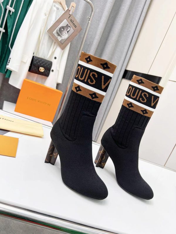 LV WOMEN’S BOOTS