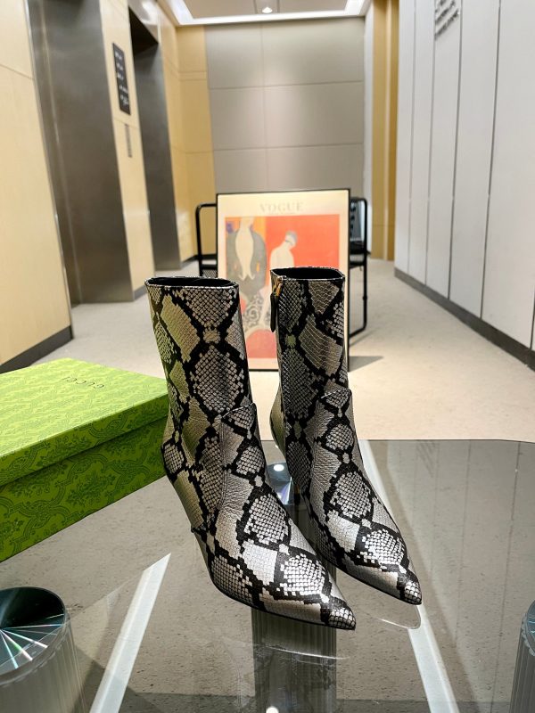 GUCCI WOMEN’S BOOTS