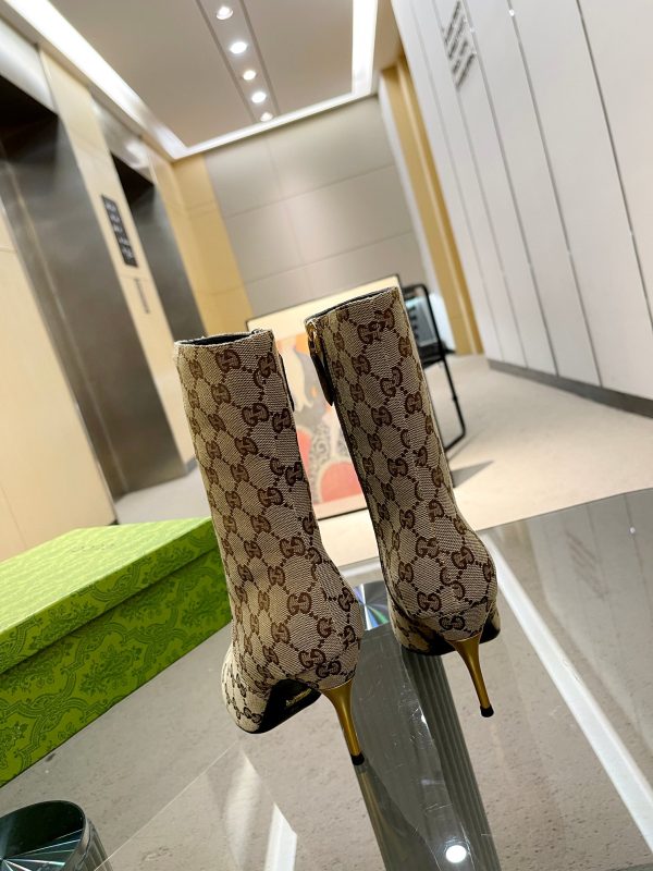 GUCCI WOMEN’S BOOTS