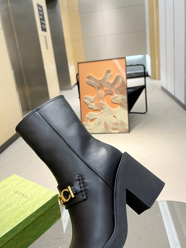 GUCCI WOMEN’S BOOTS