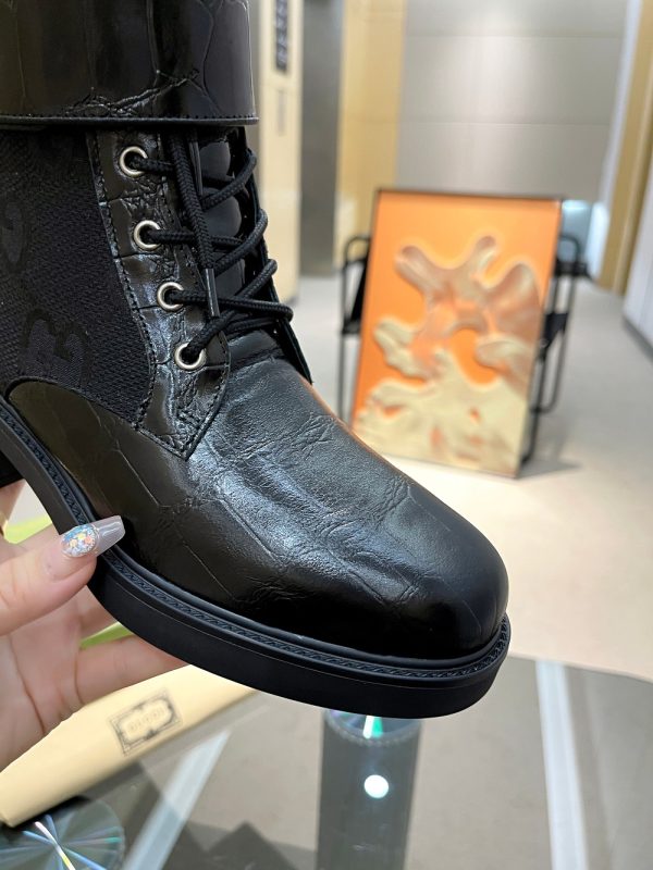 GUCCI WOMEN’S BOOTS