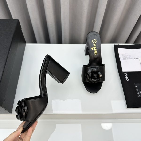 CHANEL CAMELLIA MEDIUM HEEL SLIPPERS LAMBSKIN BLACK