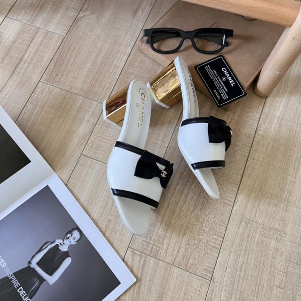 CHANEL GROSGRAIN RIBBON BOW MULE LEATHER WHITE