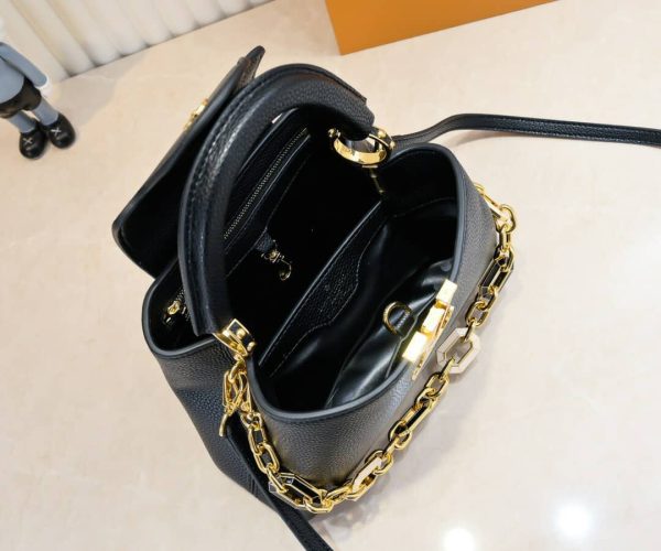 LOUIS VUITTON CAPUCINES BB BAG WITH CHARM BLACK 27CM